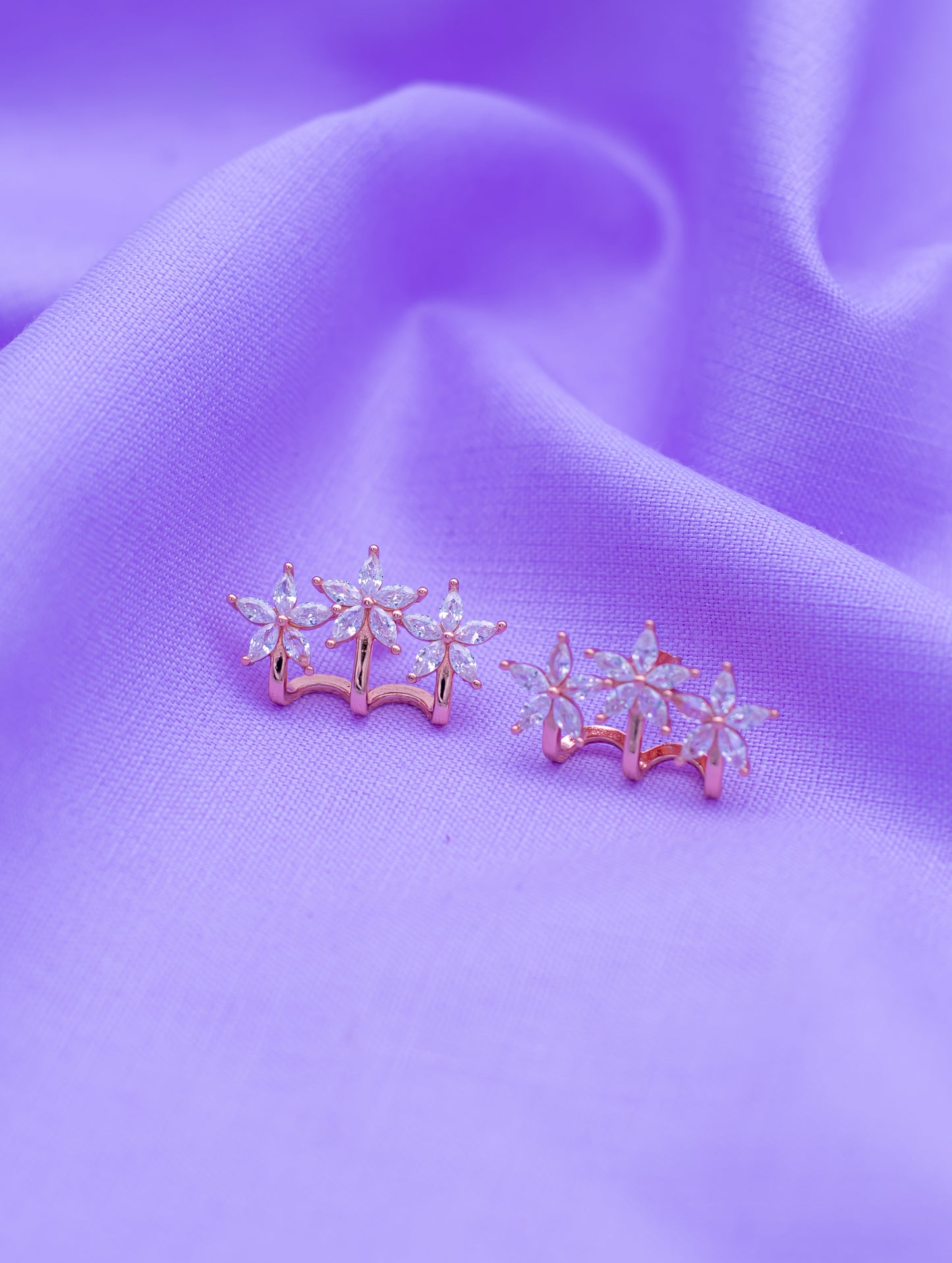 Sterling Silver Stud Earrings with Sparkling Swarovski Zircon