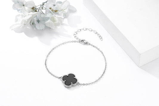 Minimalist Clover Charm Bracelet – Sterling Silver