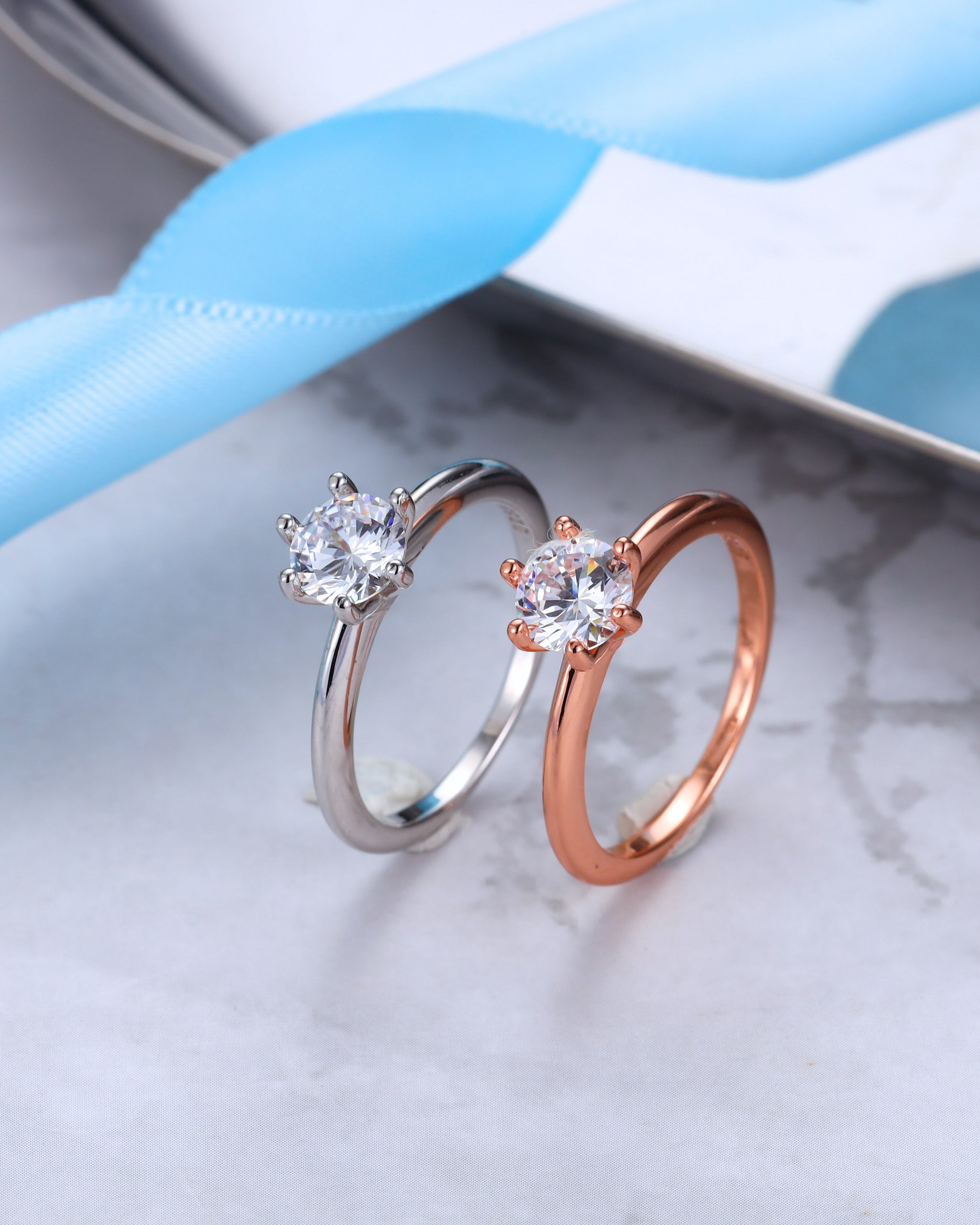 Elegant Solitaire Zircon Ring